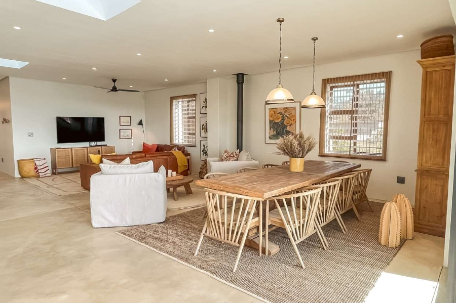 4 Bedroom Property for Sale in Koringberg Western Cape